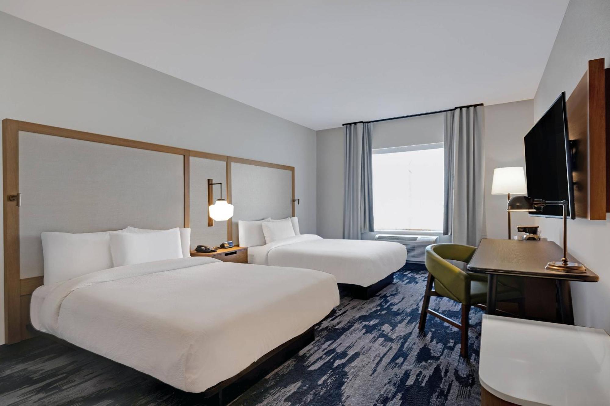 Fairfield Inn & Suites By Marriott Milwaukee Брукфийлд Екстериор снимка